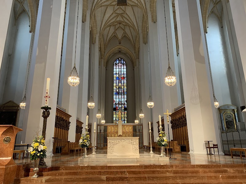 Bishop's Crypt