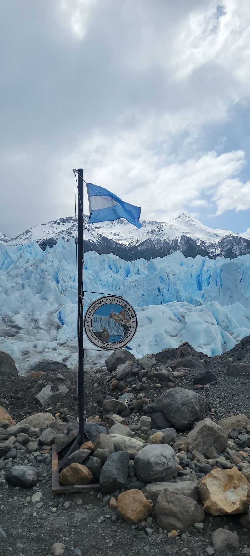 Canal de los Tempanos (Iceberg Channel)