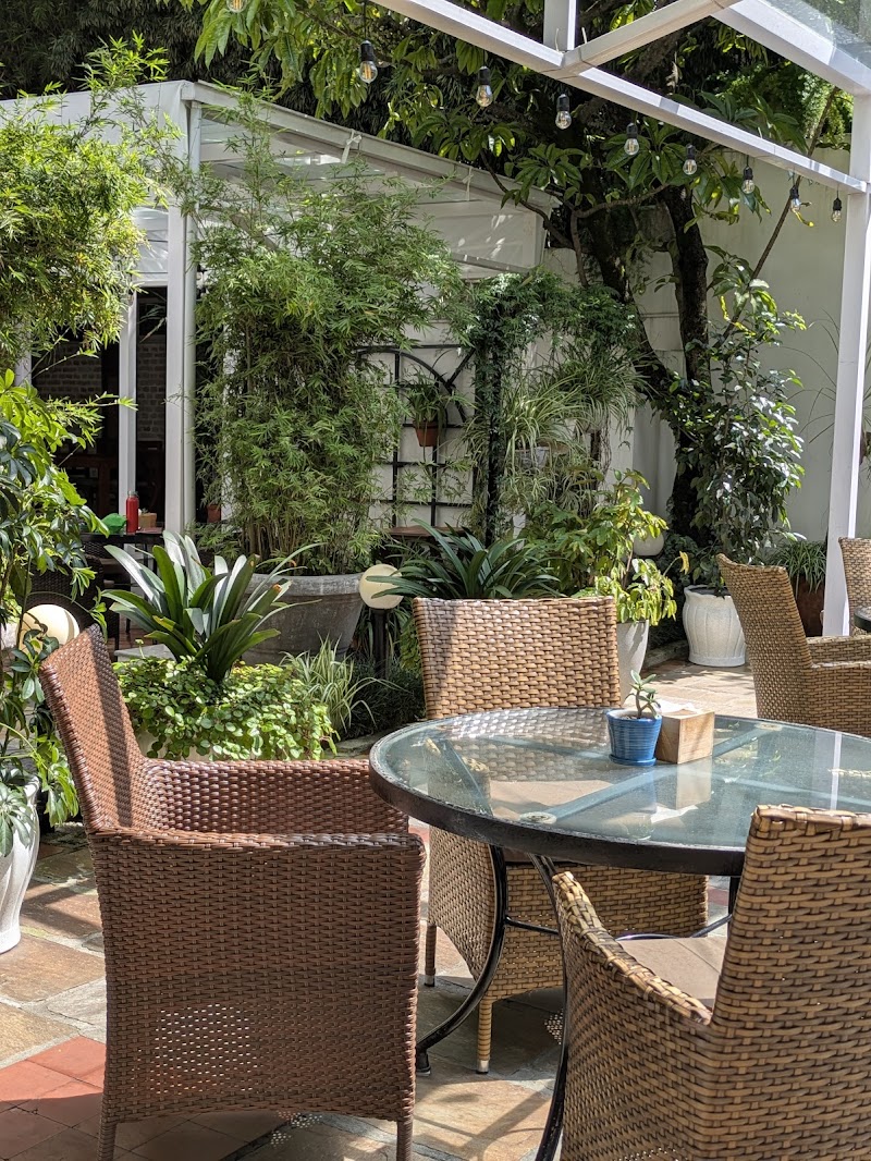 Dege Restaurant