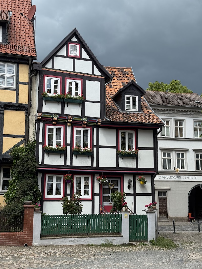 Guided architectural walking tour