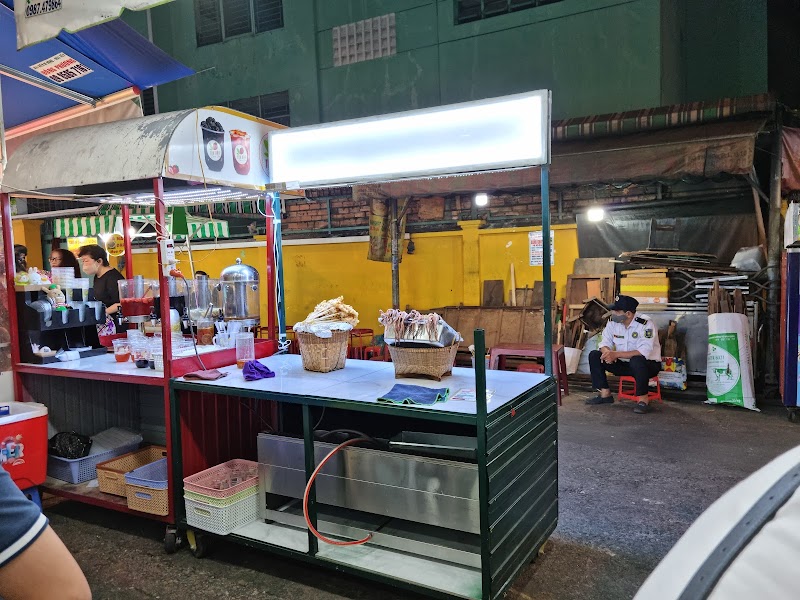 HO THI KY STREET FOOD MARKET