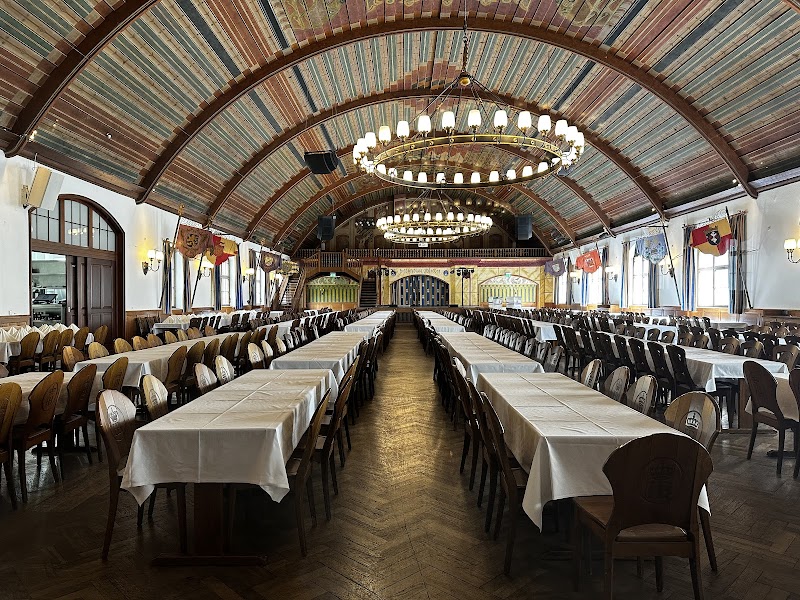 Hoff Bier House