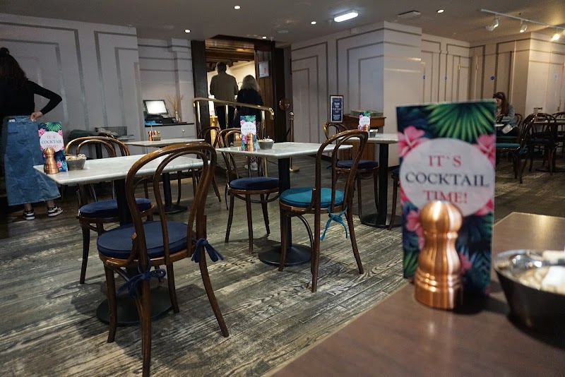Liberty London – Arthur's Cafe