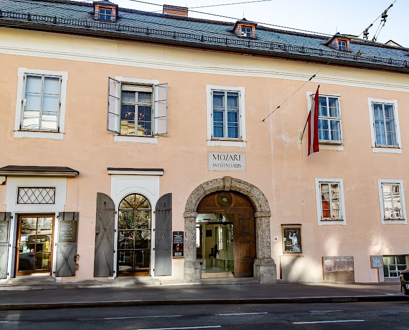 Mozart's Home (Mozart Residence)