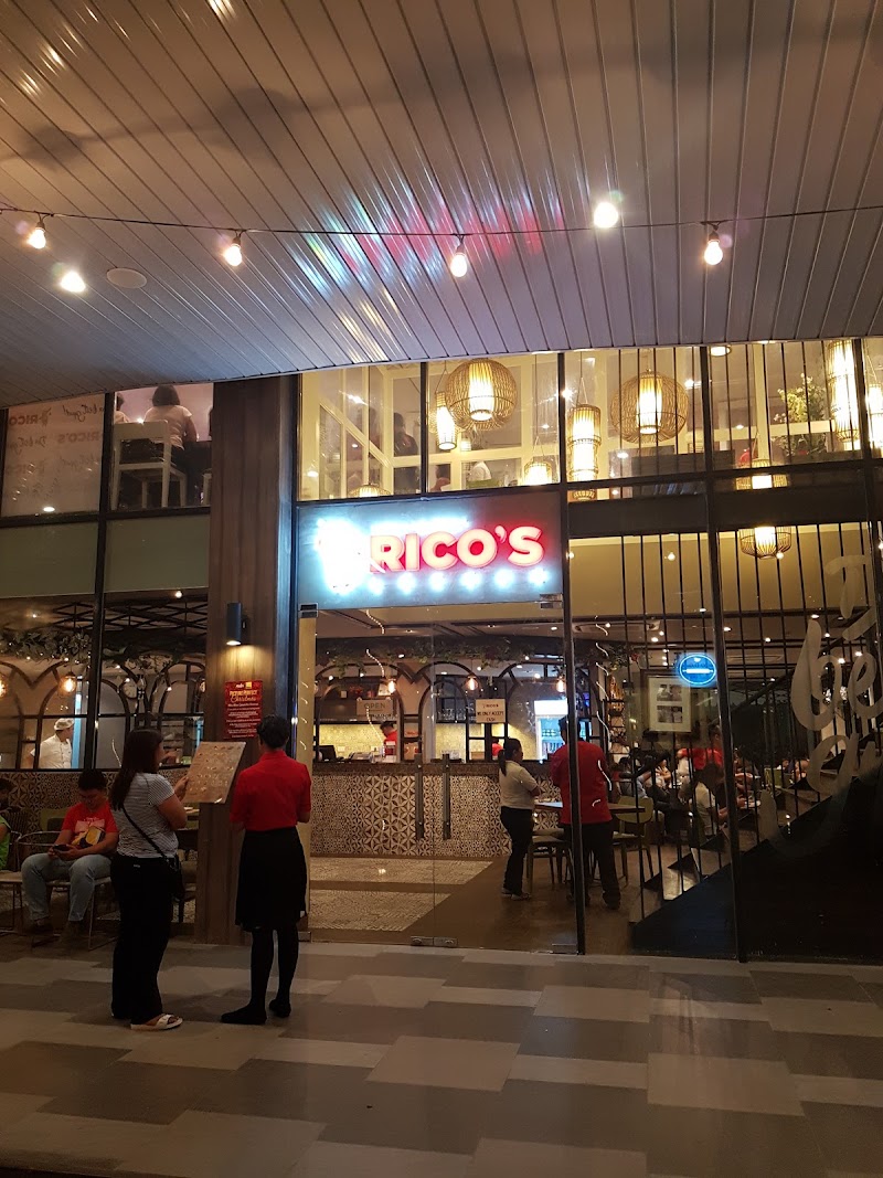 Rico's Lechon