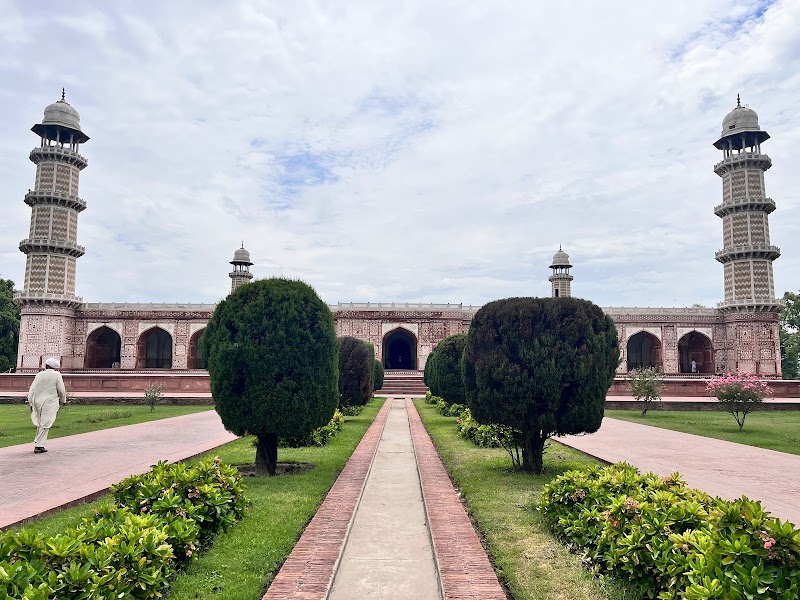 Shah Jahan Tomb