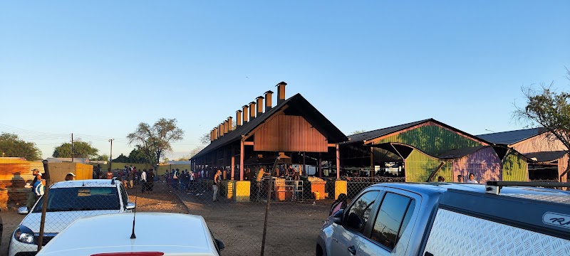 Tueni Market